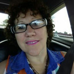 Meet your Posher, Yolanda